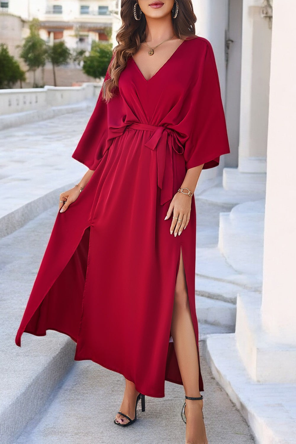 Colette - Robe fendue, décolleté en V et manches nouées