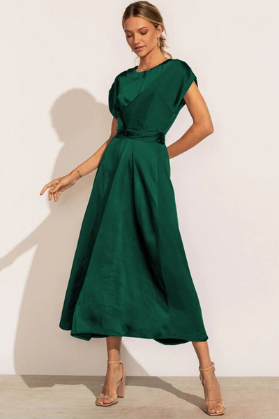 Isabelle - Robe en satin avec drapé croisé et décolleté en V