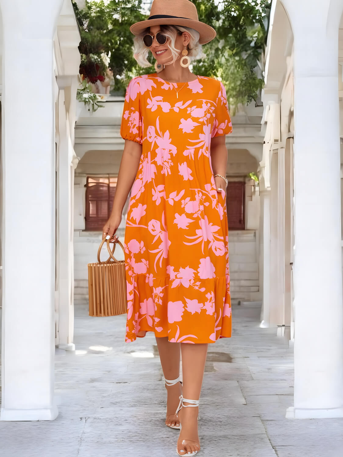 Jade - Robe midi à manches bouffantes et motif floral