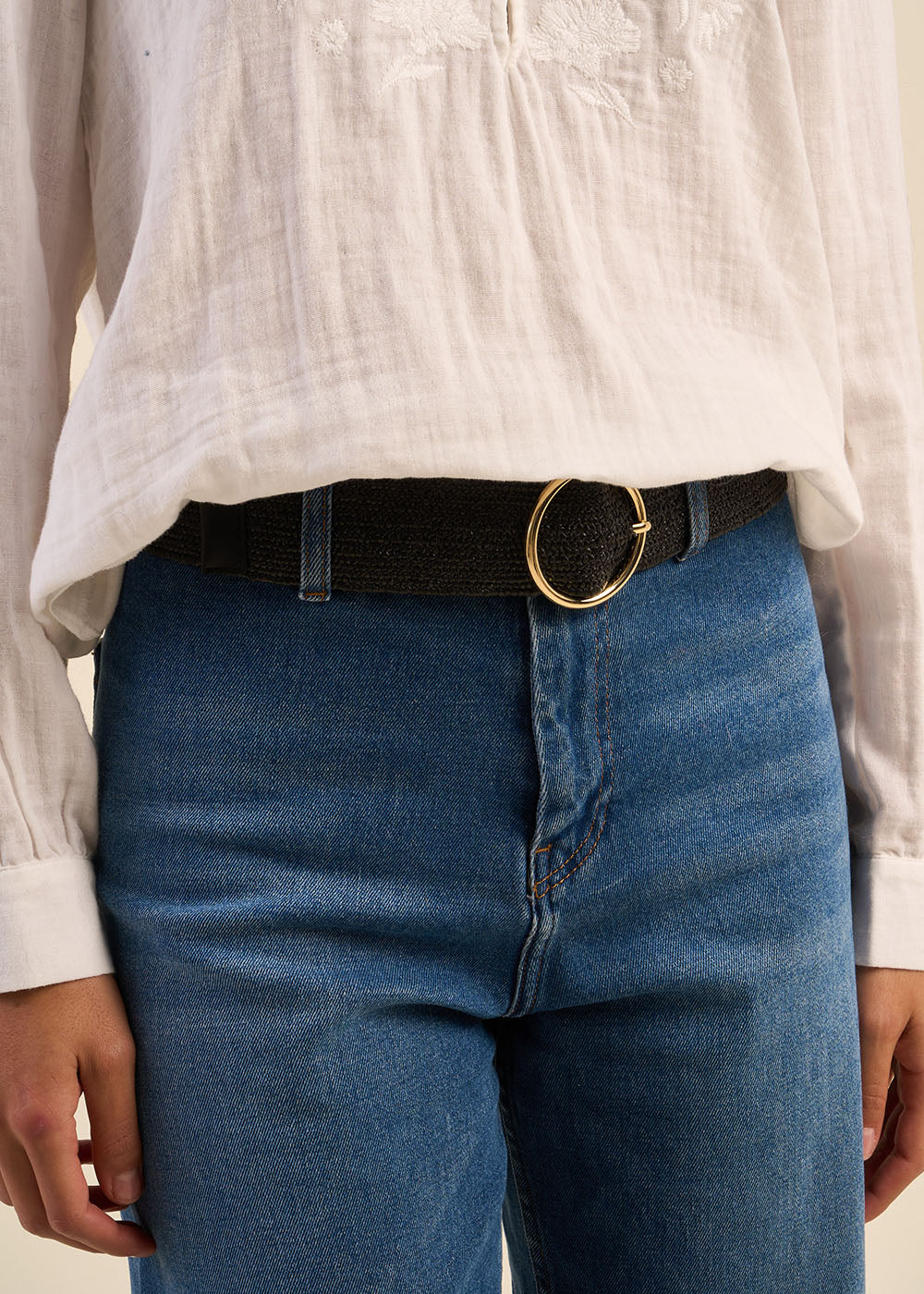 Ceinture tressée en raphia