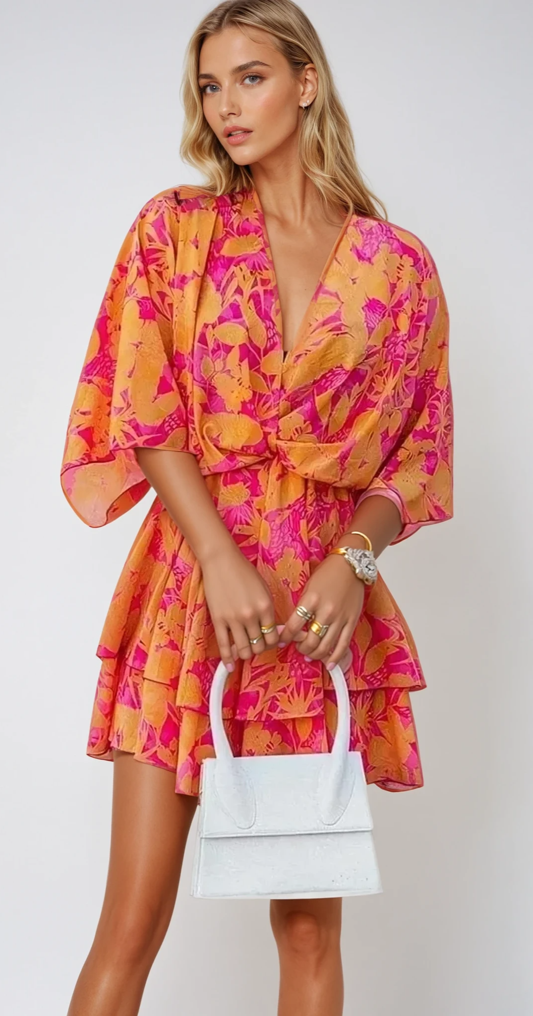 Noémie - Robe d'été à volants, longueur mini et décolleté en V