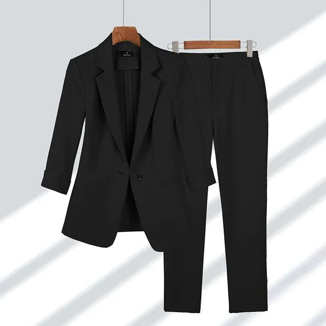 Ensemble blazer et pantalon chic pour femmes
