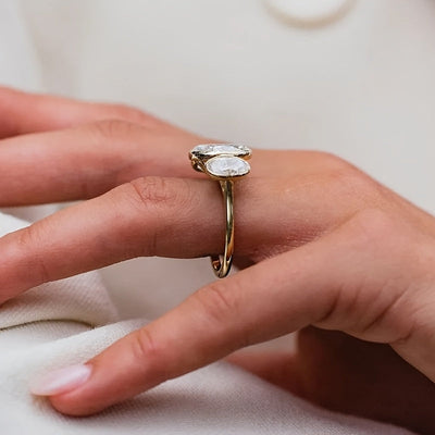 Bague en or 18K avec 3 grandes pierres précieuses