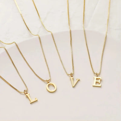 Collier avec lettres d'amour initiales | Or