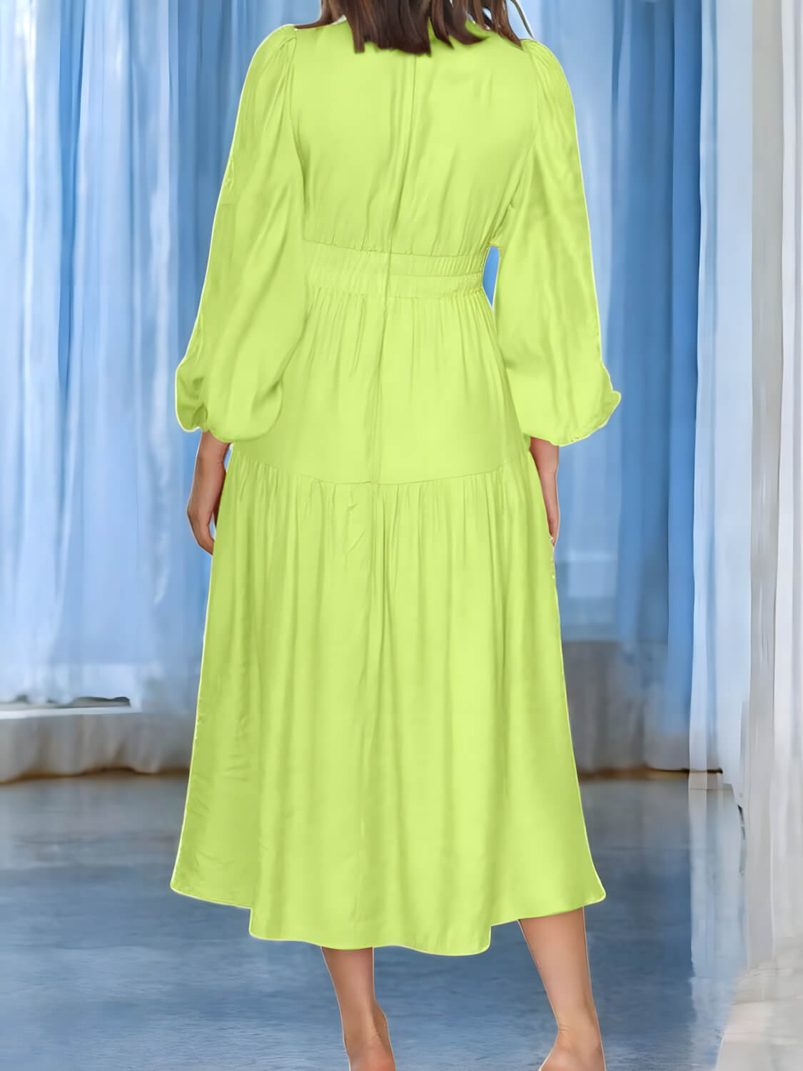 Léonie - Maxi-robe à manches ballon et décolleté en V