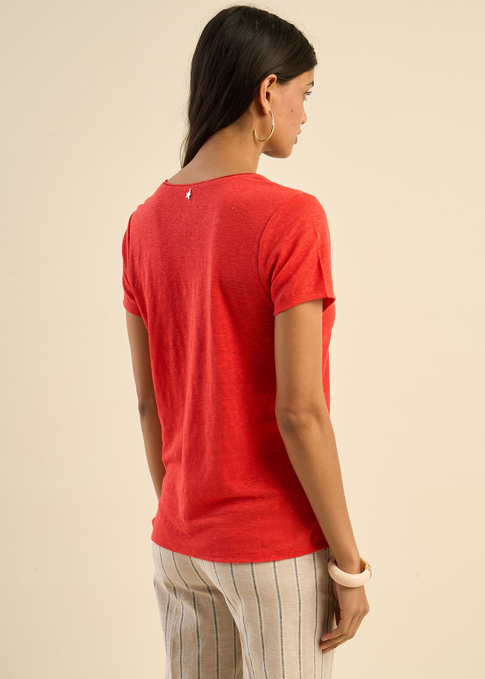 Tee-shirt à col V