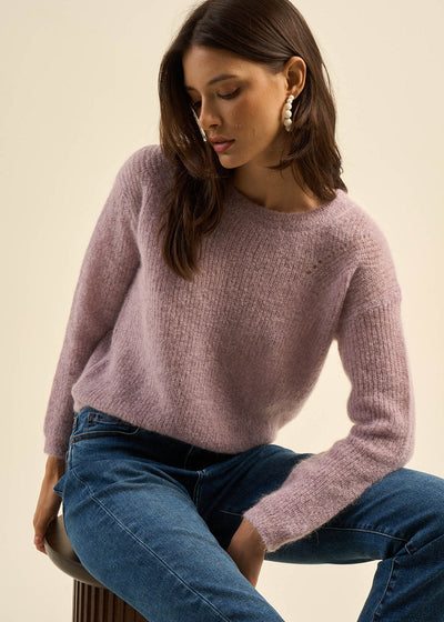 Pull col rond à détails tricotés