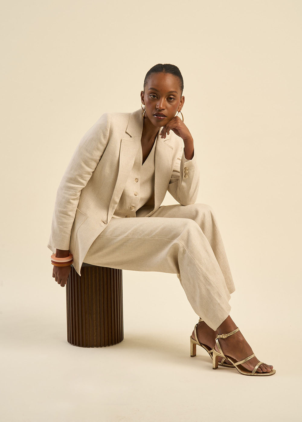 Veste de tailleur contenant du lin