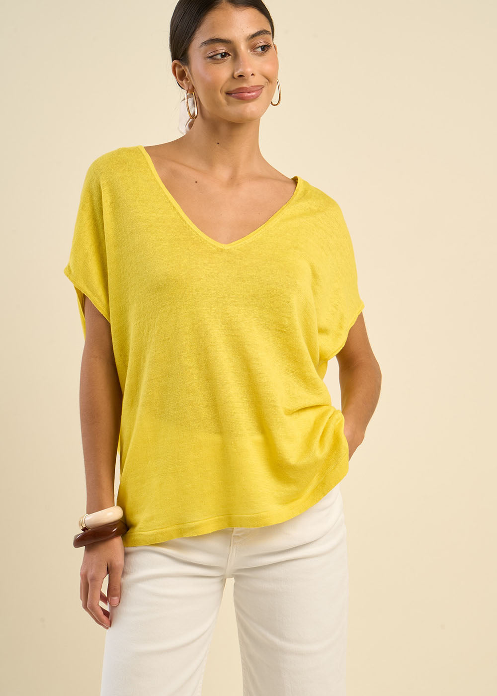 Pull sans manches col V 100% lin
