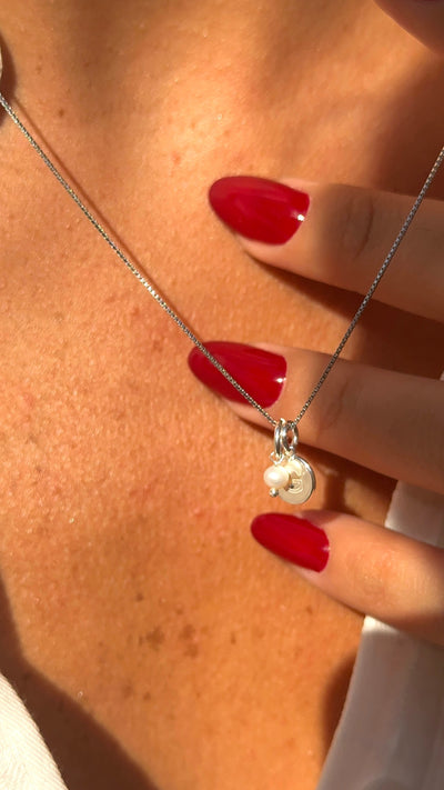 Collier Essential