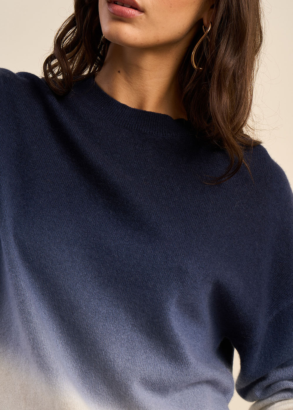 Pull à col rond deep dye