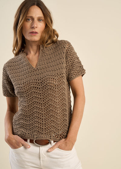 Pull en crochet à manches courtes