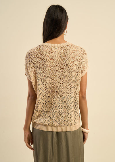Pull ajouré à col rond et sans manches