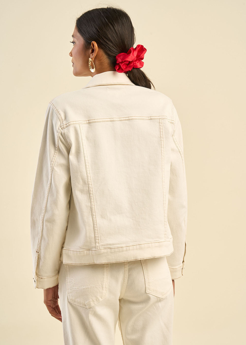 Veste en jean à surpiqûres