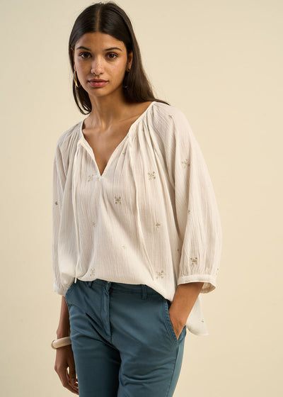 Blouse brodée