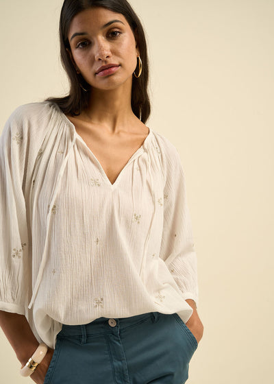 Blouse brodée