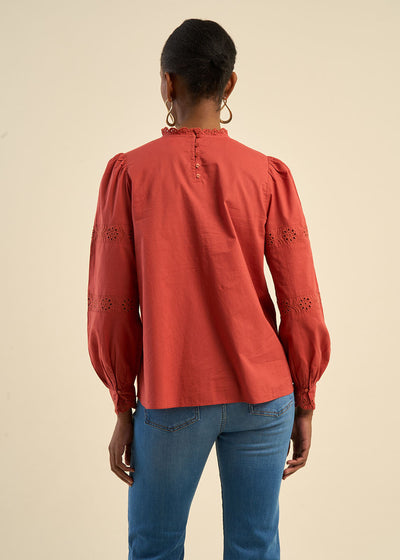 Blouse en voile de coton avec broderies anglaises