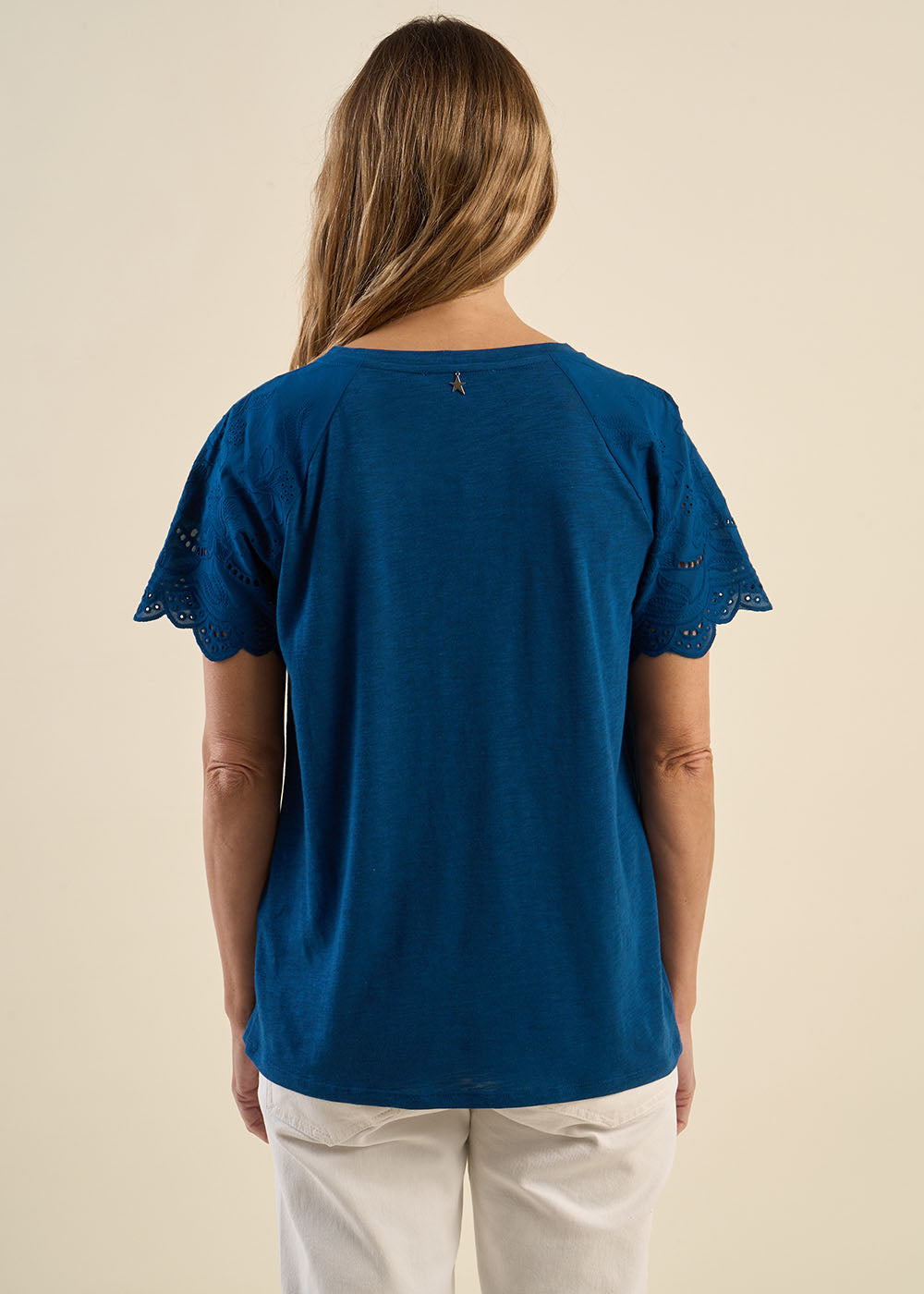 T-shirt manches raglan broderies anglaises