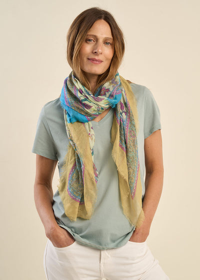 Foulard imprimé floral