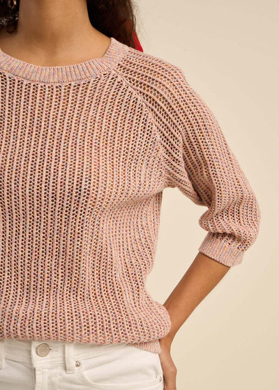 Pull léger à manches 3/4 et maille ajourée