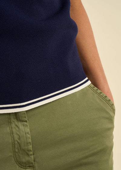 Pull à manches courtes et à rayures sportives