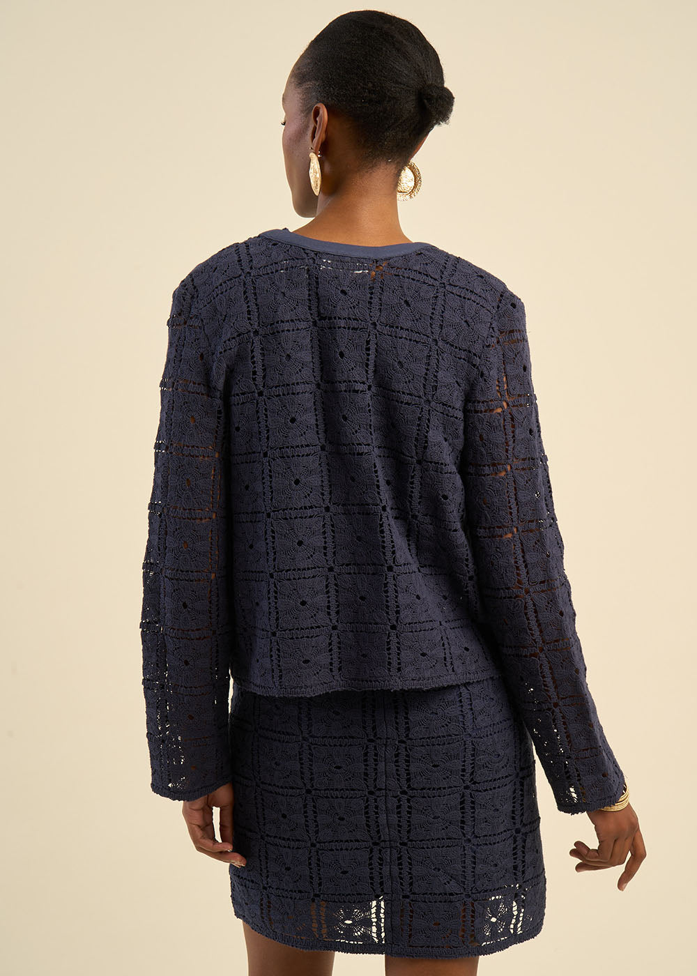 Veste manches longues en dentelle ajourée