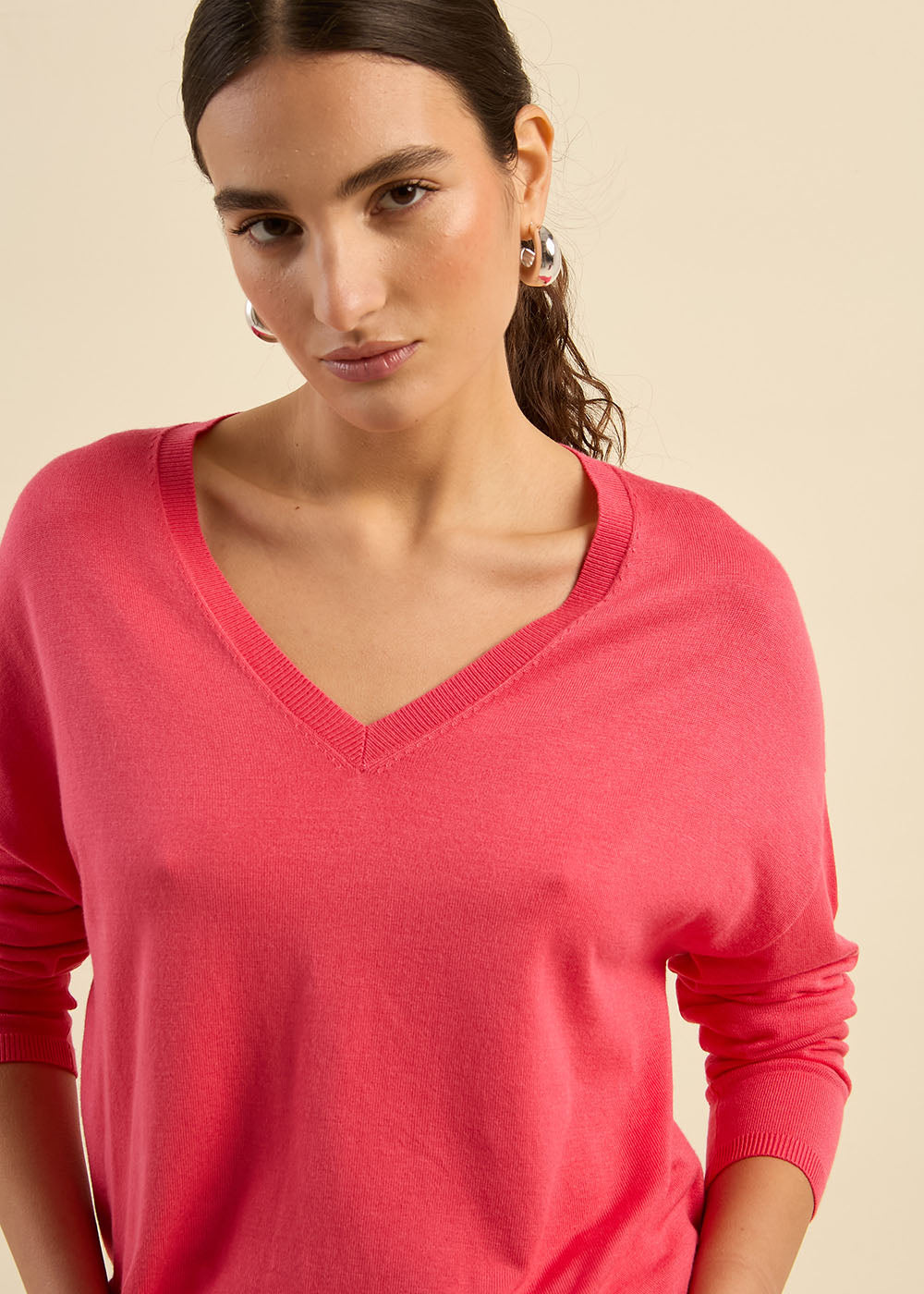 Pull maille fine col V