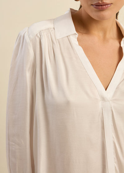 Blouse fluide à col V