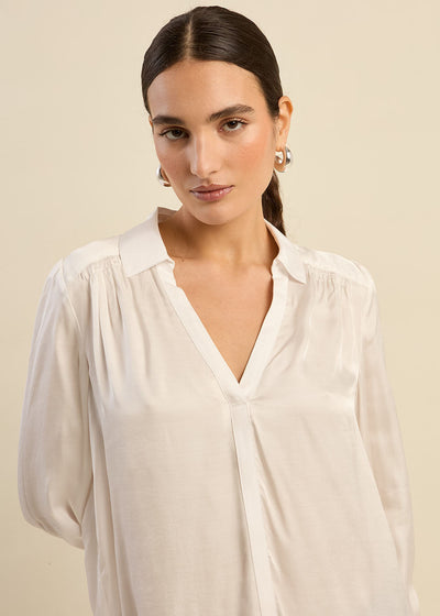 Blouse fluide à col V
