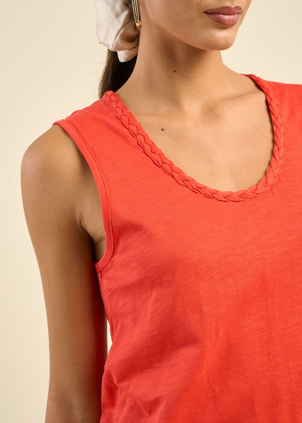 Débardeur en coton modal avec tresse brodée