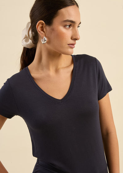 Tee-shirt col V