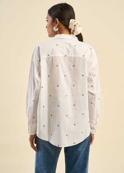 Chemise motifs petits coeurs