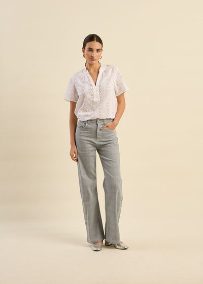 Pantalon droit et rayé à taille haute