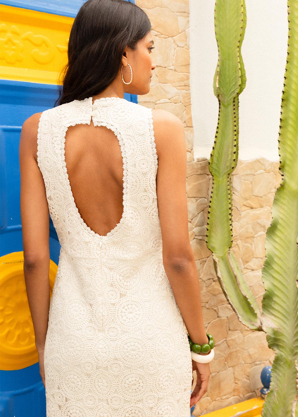 Robe en guipure dos nu