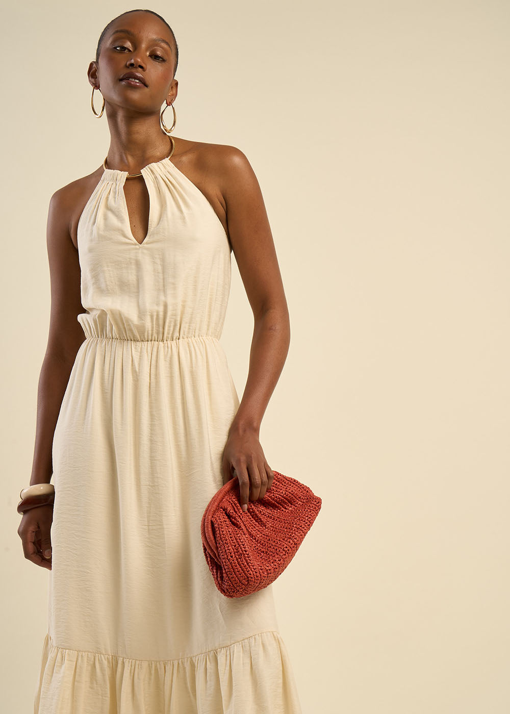 Robe longue bijoux