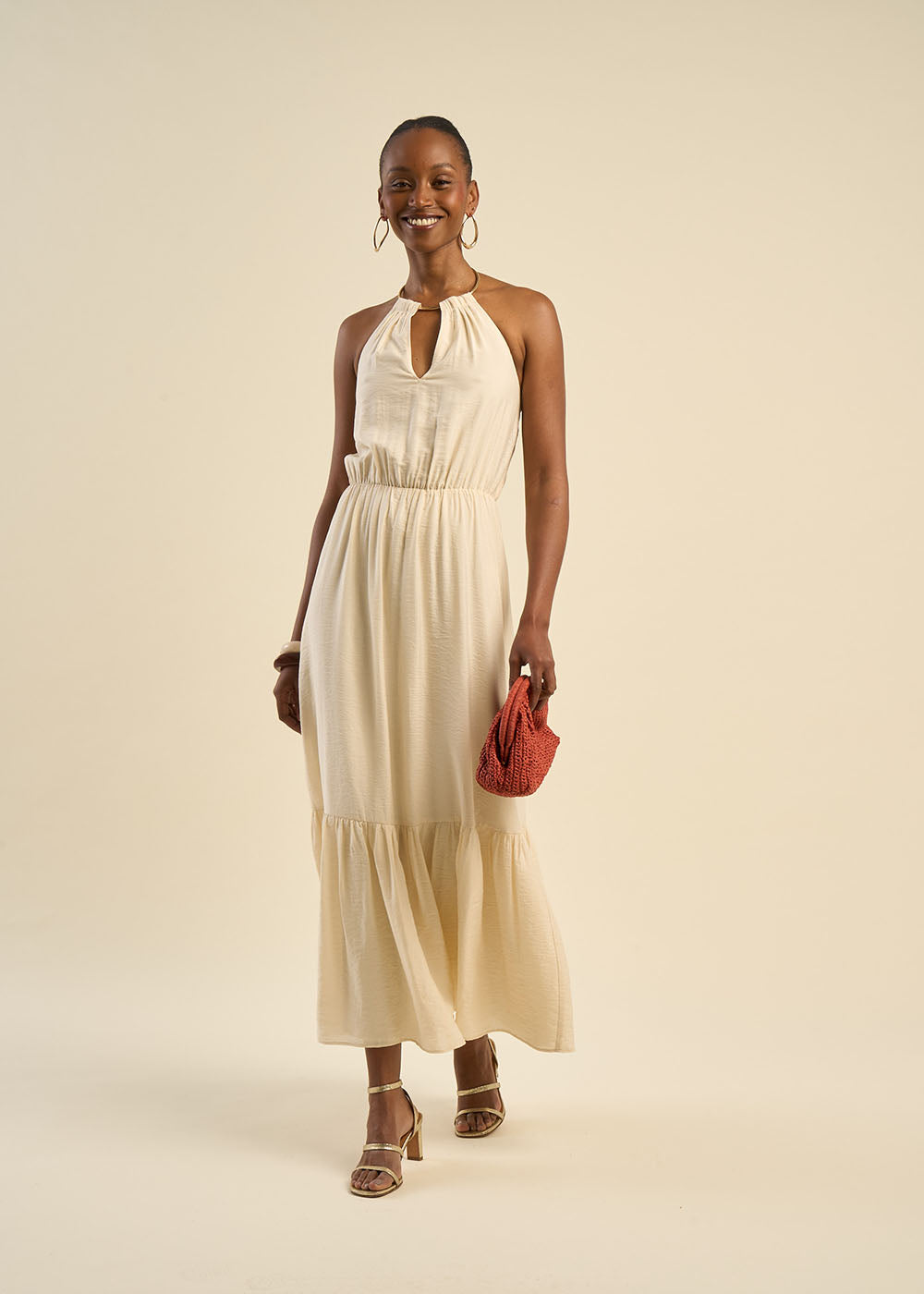 Robe longue bijoux