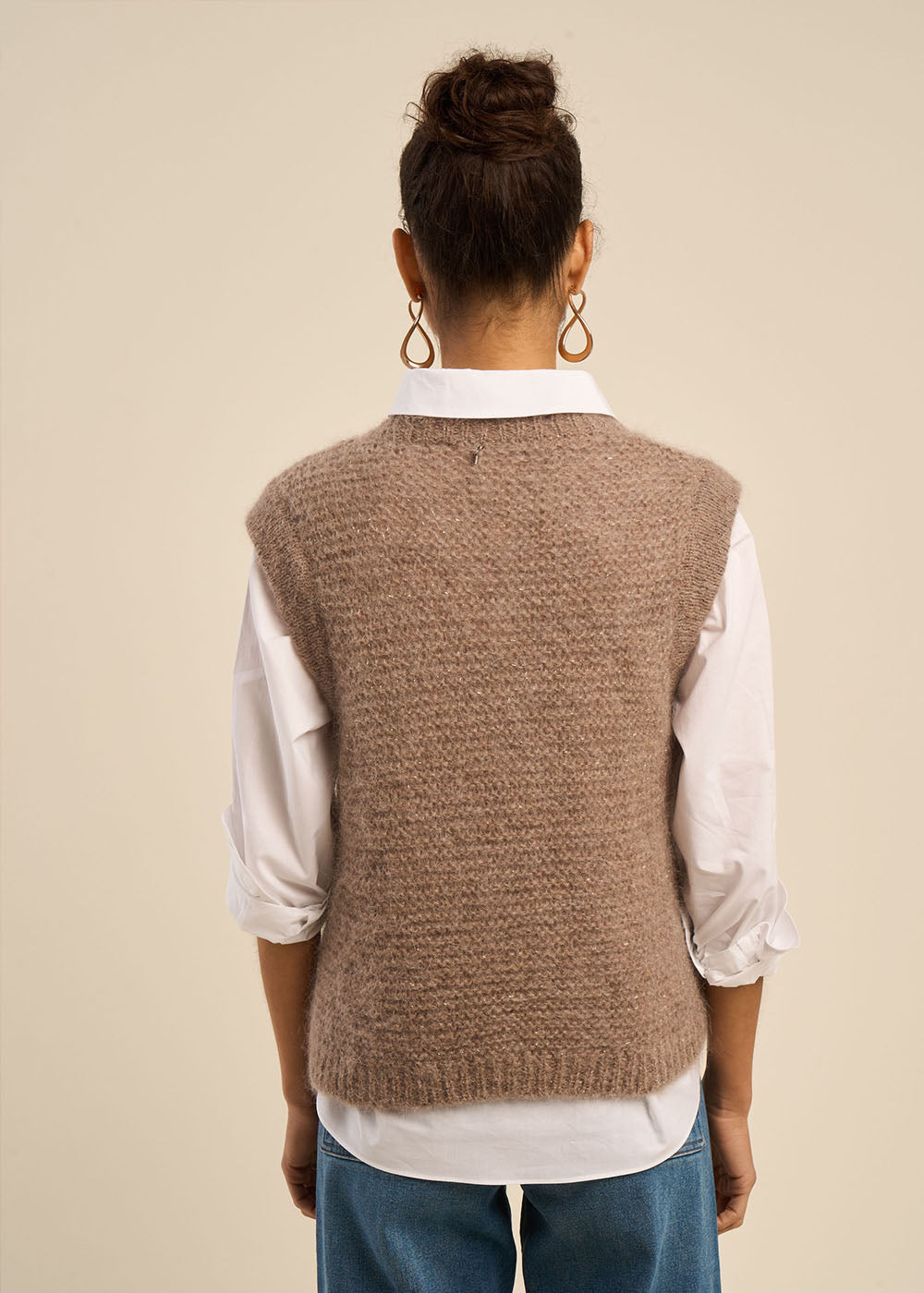 Pull à col rond sans manches détail lurex