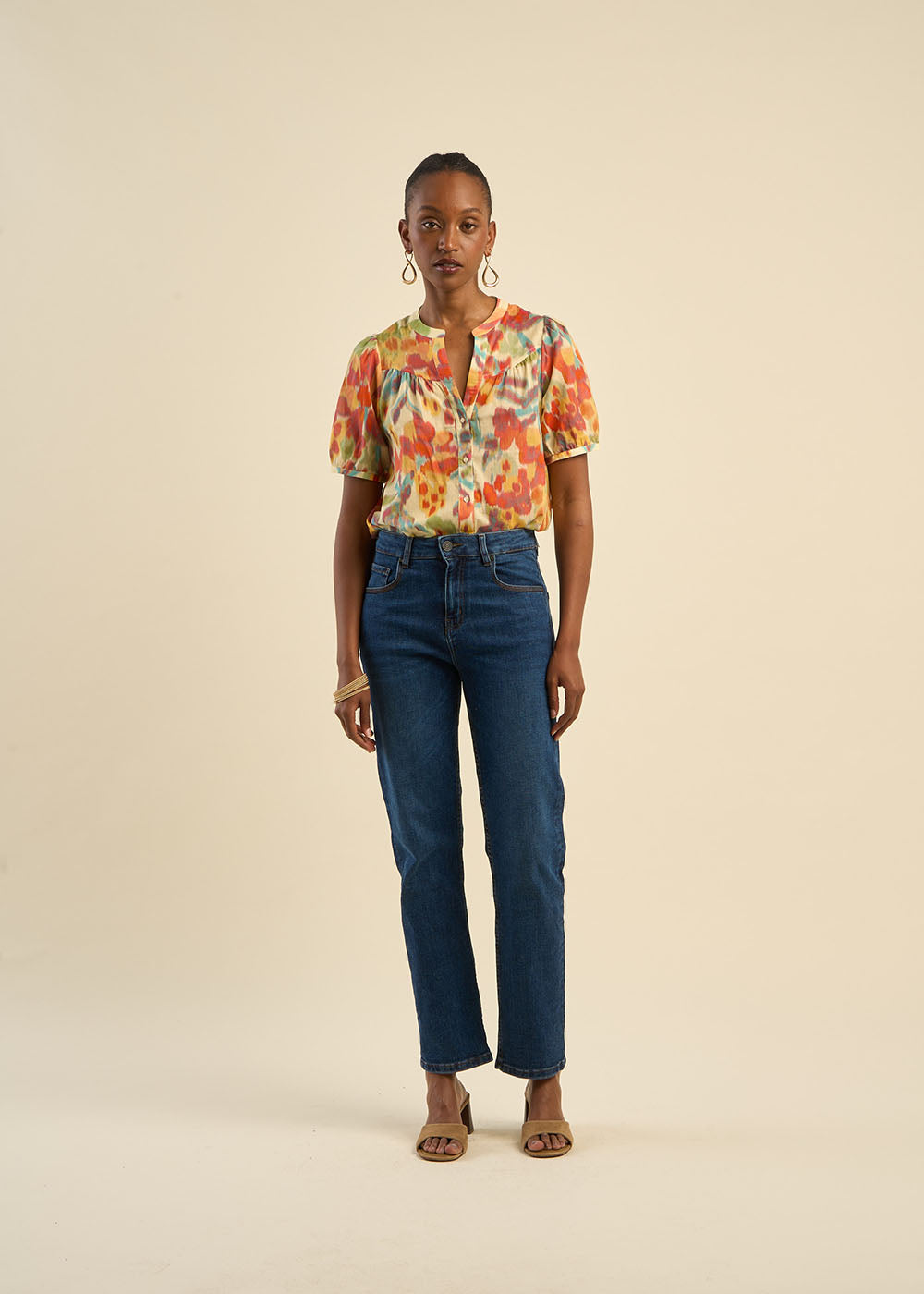 Jean droit taille haute cinq poches