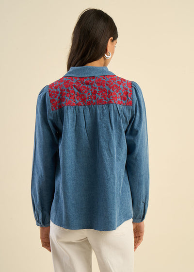 Chemise denim brodée