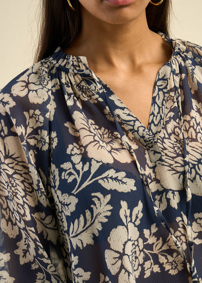 Blouse imprimée floral à col tunisien