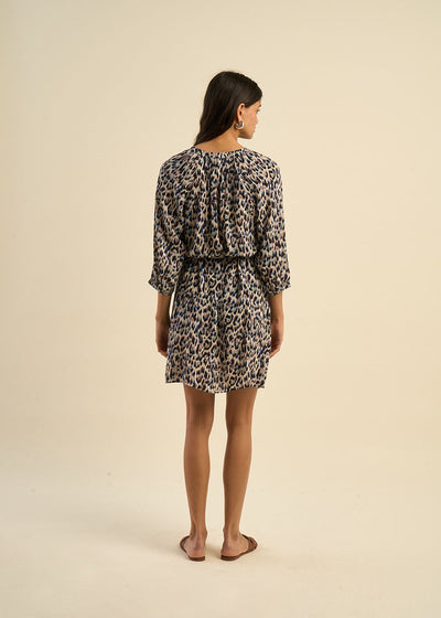 Robe courte imprimée léopard