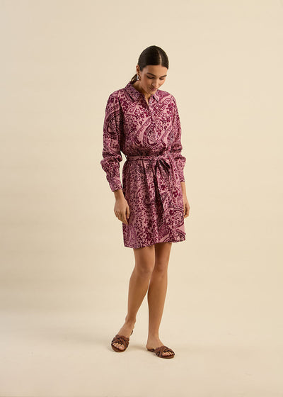 Robe courte à motifs
