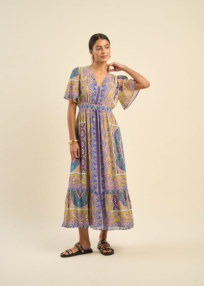 Robe longue décolleté V à motifs