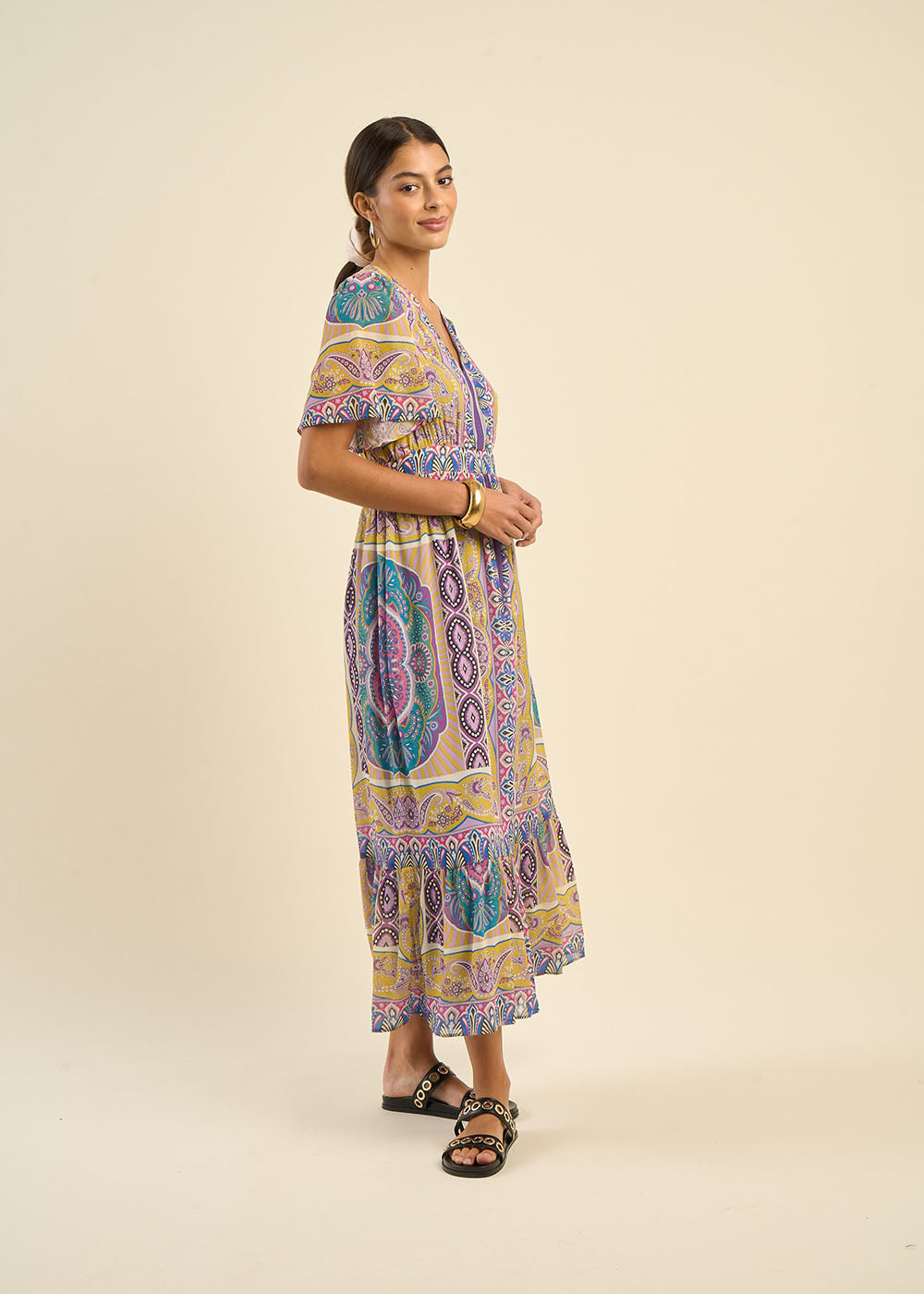 Robe longue décolleté V à motifs