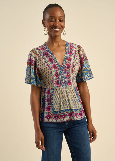 Top fluide imprimé foulard