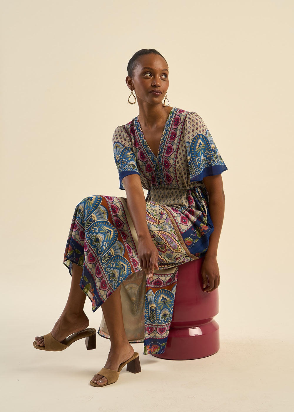 Robe longue bohème et décolleté en V