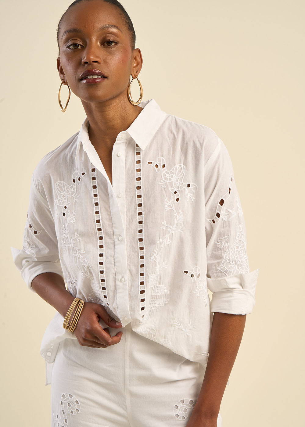 Chemise brodée à manches longues