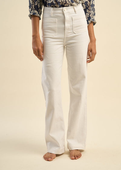 Jean à jambes larges avec revers et taille haute