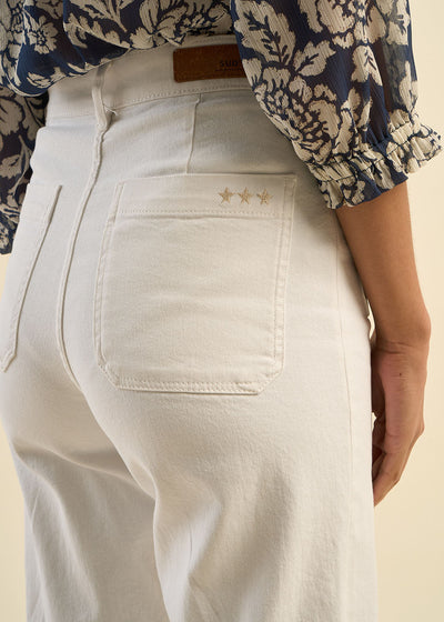 Jean à jambes larges avec revers et taille haute
