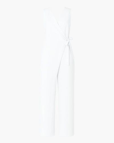 Combinaison élégante avec ceinture